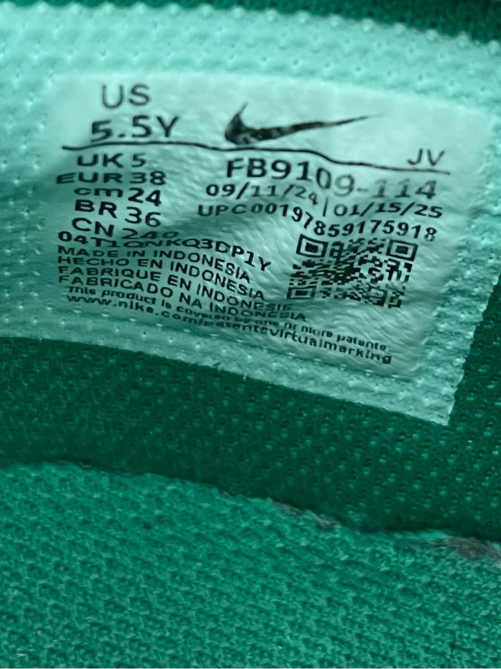 Women Size 7 Nike Dunk Low White Malachite Green Shoes 5.5Y
